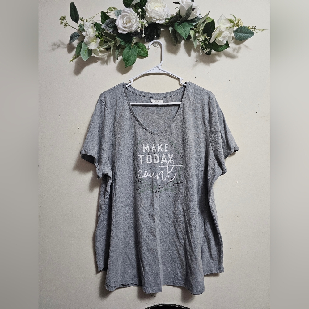 V Neck tee